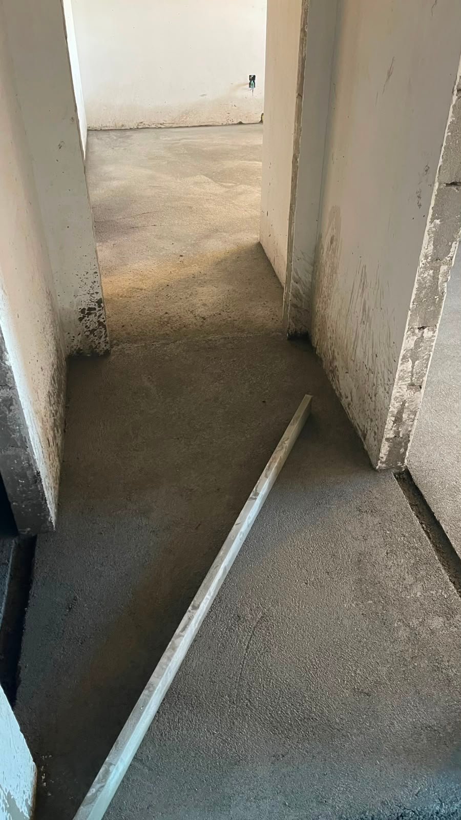 Execução de contrapiso 503 3 Tipo - 1